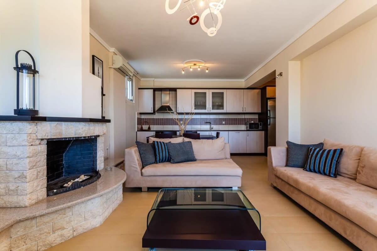 カラマタ Aigli Fully Equipped Getaway - Seaview Lux Retreatヴィラ エクステリア 写真