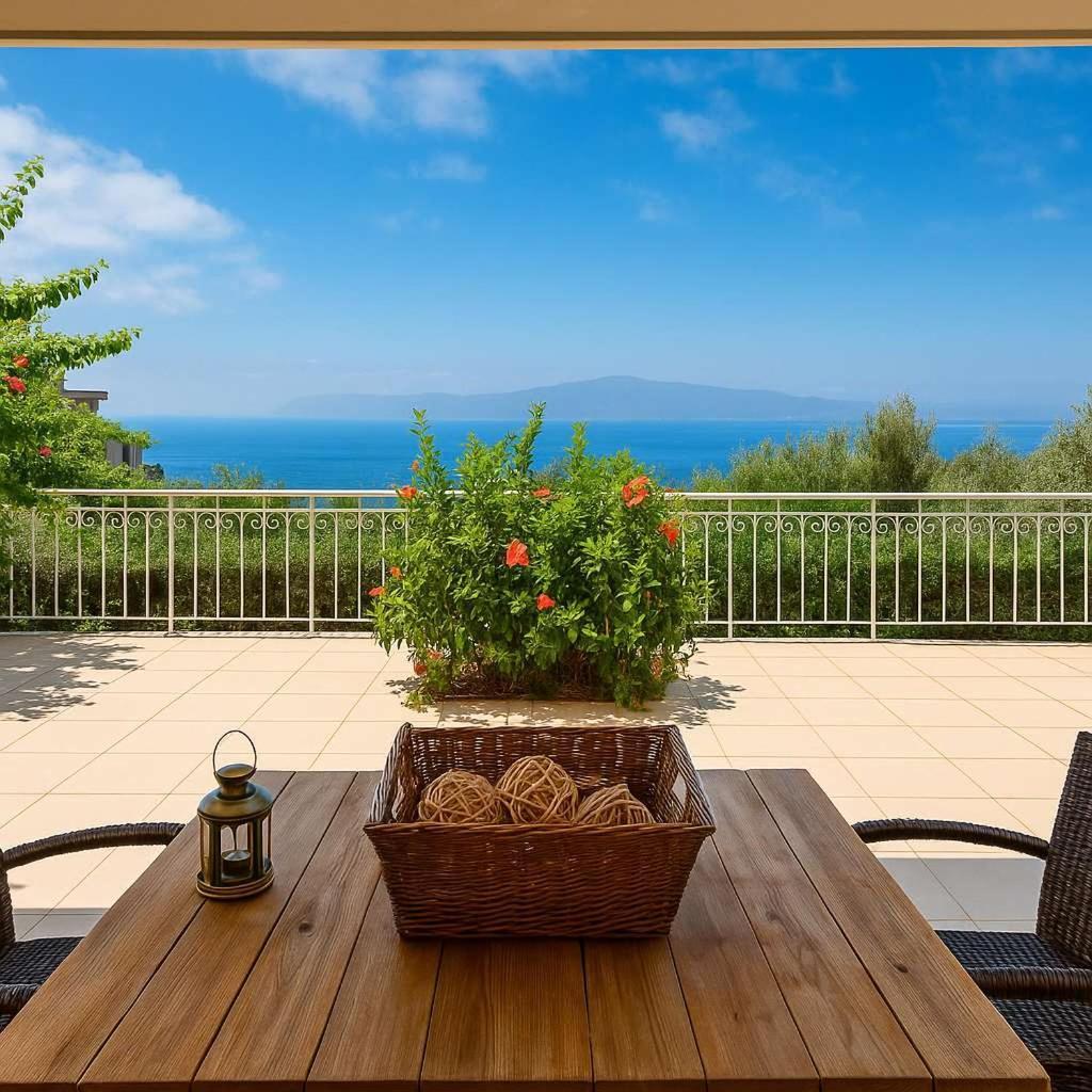 カラマタ Aigli Fully Equipped Getaway - Seaview Lux Retreatヴィラ エクステリア 写真